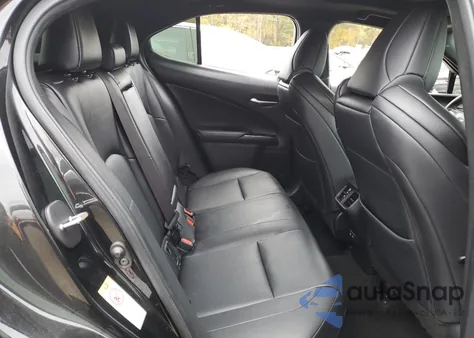 2019 Lexus Ux 200 из США, поврежденный, VIN JTHY3JBH3K2006013